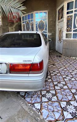 تۆیۆتا کراون